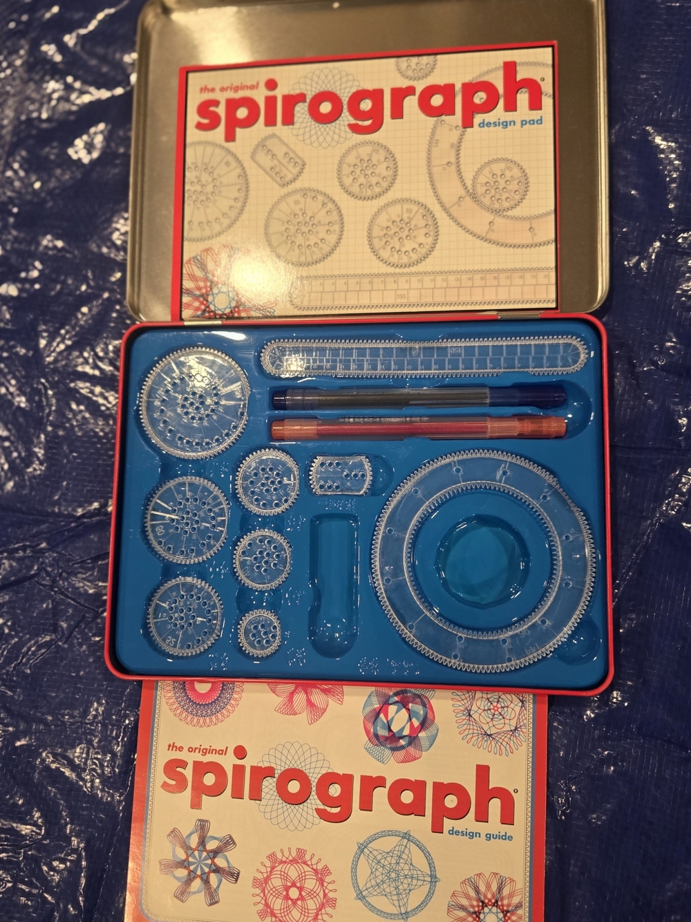 Spirograph Design Set - Classic Multicolor Pattern Kit - Picture 4 of 5